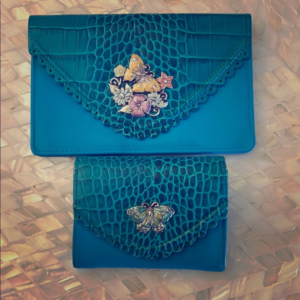 Travel Wallet and Passport Case Set